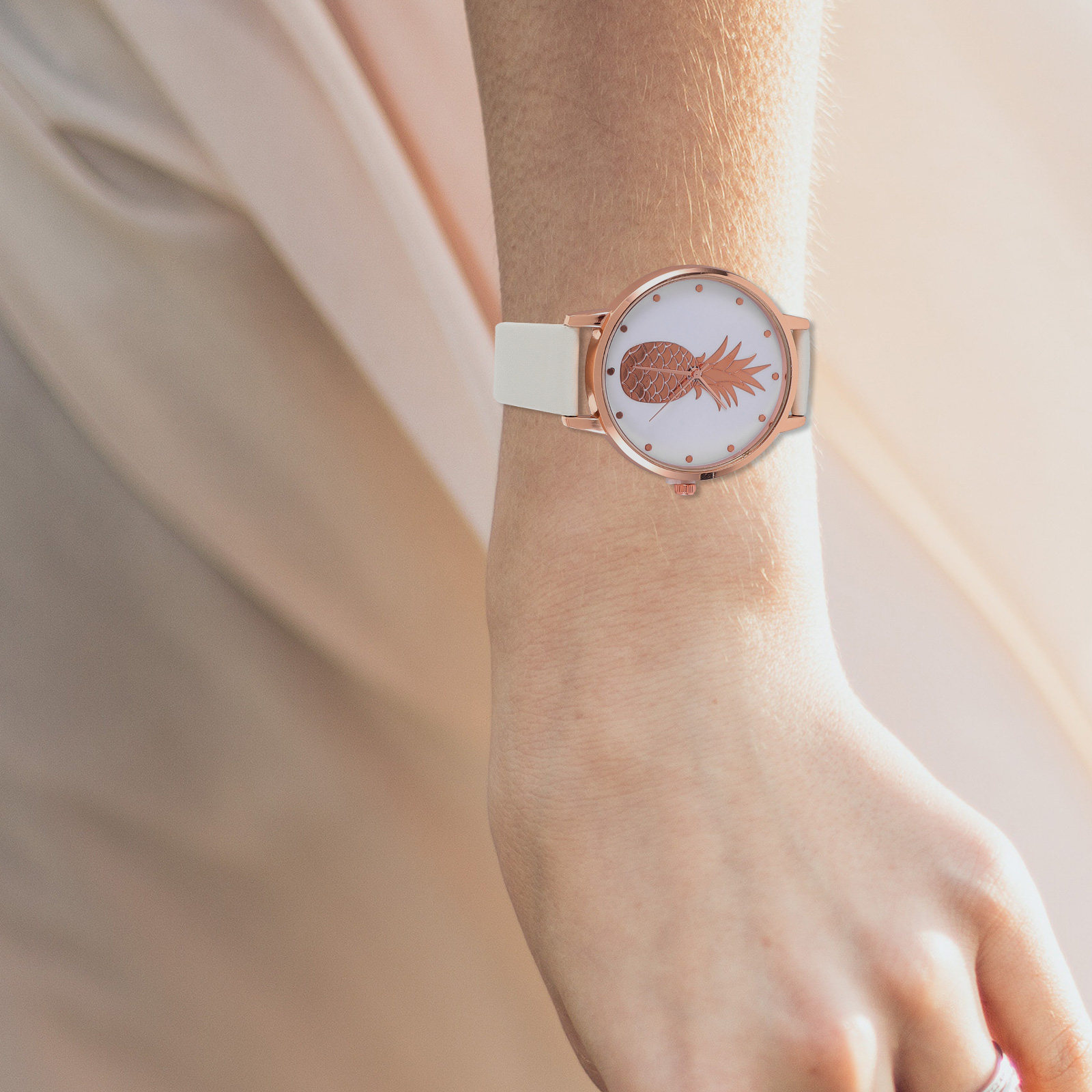 Women Casual Quartz Watch Pine - đánh giá và giá Luxury Watch Gift For Her