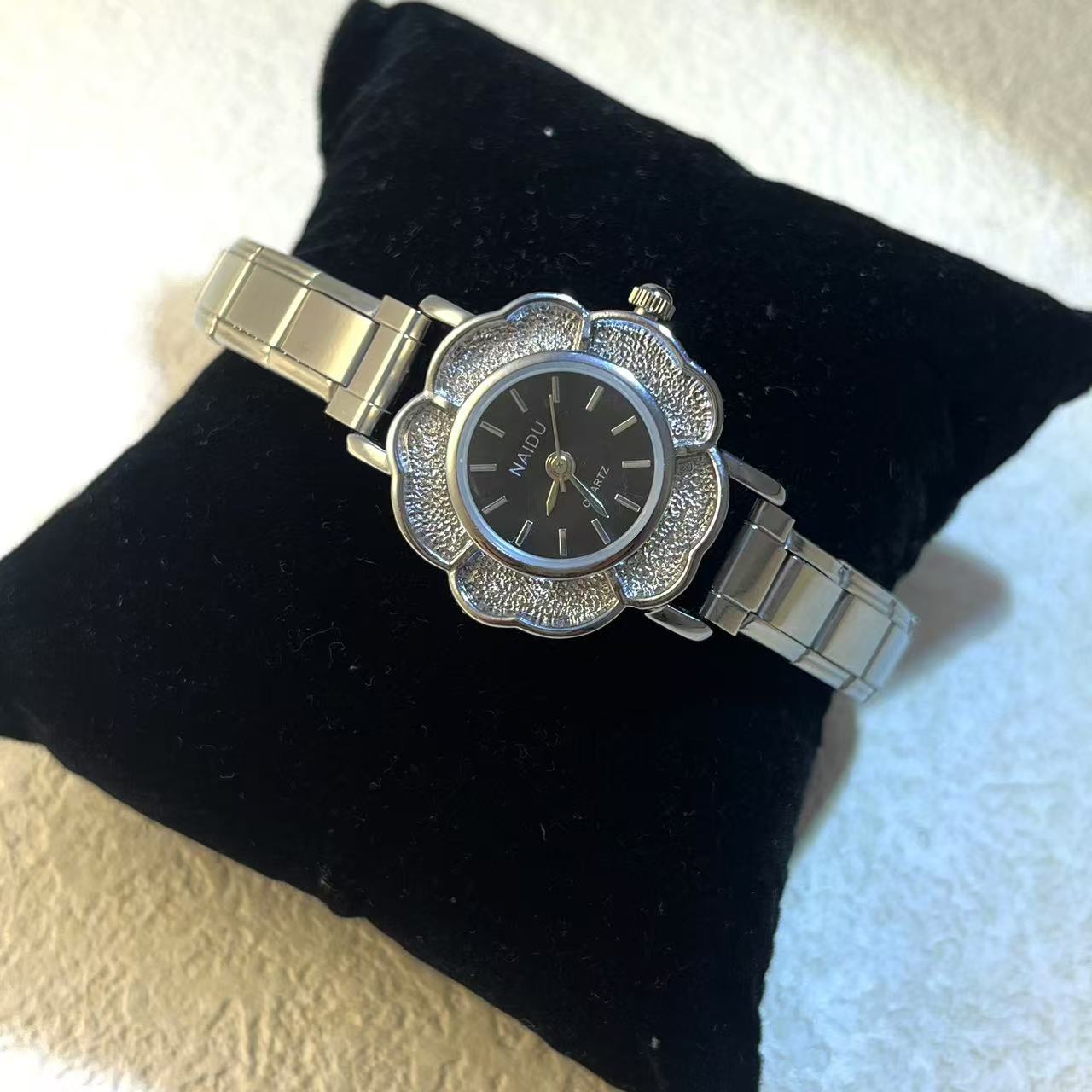 Women's Quartz Watches with Zi - đánh giá và giá Luxury Watch Gift For Her