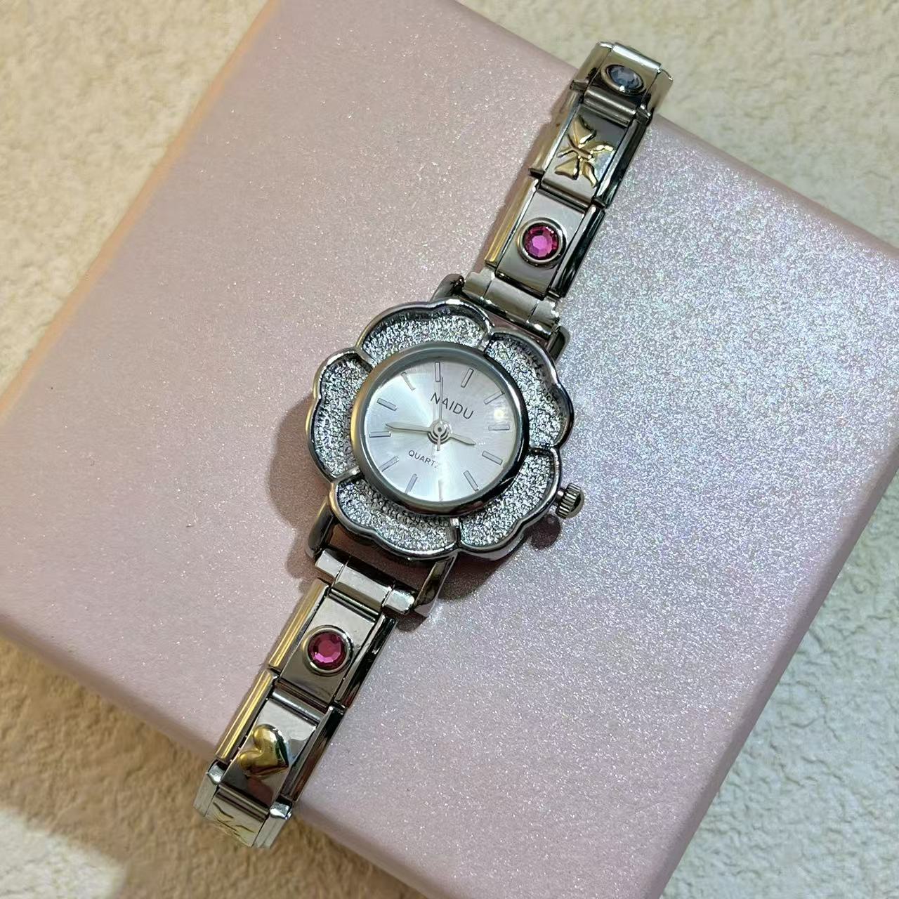 Women's Quartz Watches with Zi - đánh giá và giá Luxury Watch Gift For Her